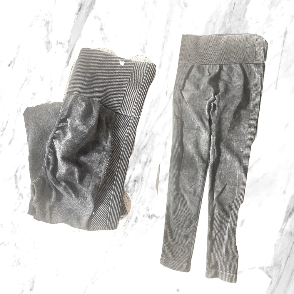 Strech Gray Scrunch Butt Leggings